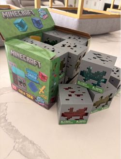 Minecraft Jelly Cube Squishy Toy