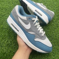 Nike Air Max Blue Size 11