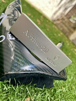 Blade Putter Argolf Arthur 2.0 W/ Head Cover FREE SHIPPING. Pristine Condition.