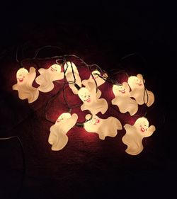 Vintage 1996 Rare Halloween Ghost Lights 112 in set of 10 Smiling Happy Ghost