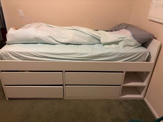 Twin bed