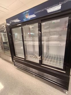 Commercial 3 door merchandise cooler