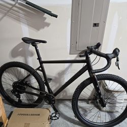 Poseidon Redwood Gravel Bike - Medium