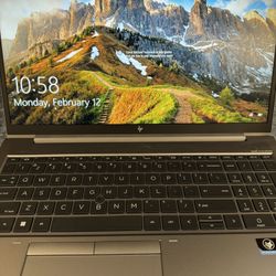 HP Firefly 15 G8 Laptop