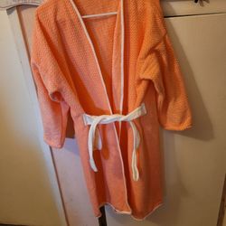 Ladies Brand New Robe One Size Fits All