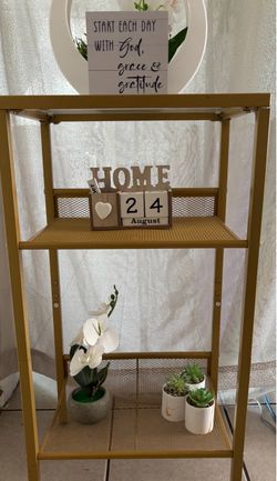 Livingroom items
