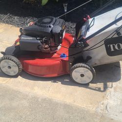 TORO Self Propelled Lawmower 