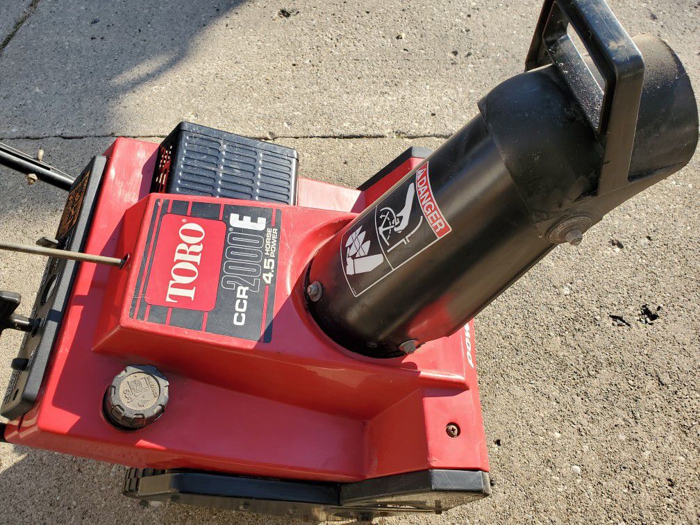 Used Toro CCR 2000 4.5hp Single Stage Snow Blower Thrower Electric Start
