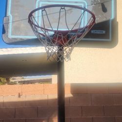 Lifetime Portable Basketball Hoop 44 inch