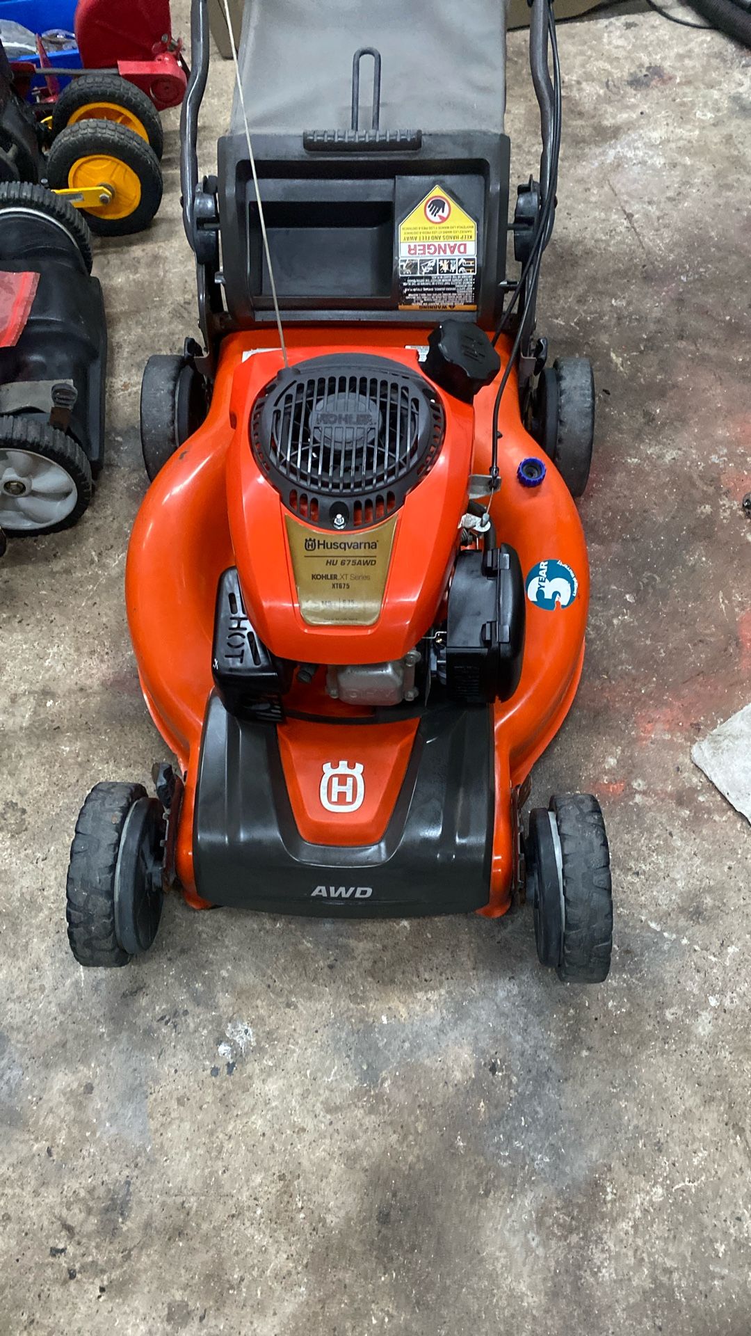 Husqvarna AWD LAWNMOWER 