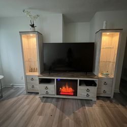 Tv Stand 