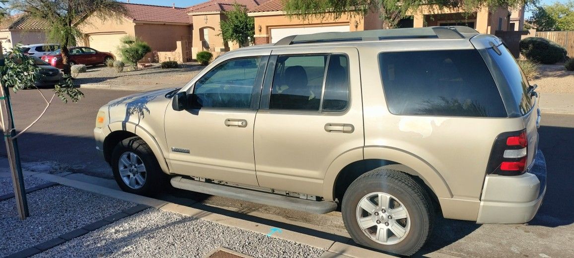 2007 Ford Explorer Limited