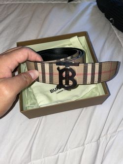 Burberry Reverseble Belt Brand New