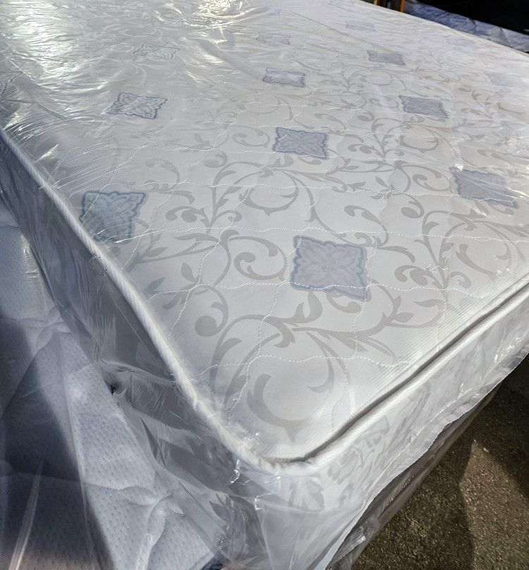 BRAND NEW  !!! QUEEN SET $189 --- MATTRESS AND BOX SPRING