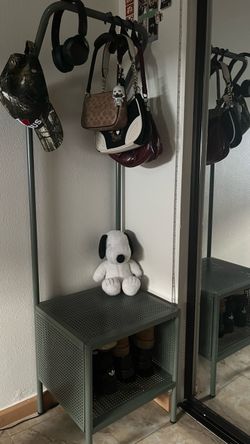 Shoe rack