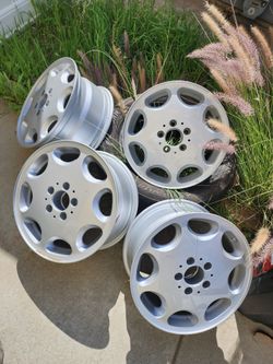 Mercedes Rims New 17in