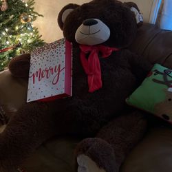Big Bear Perfect For Christmas 