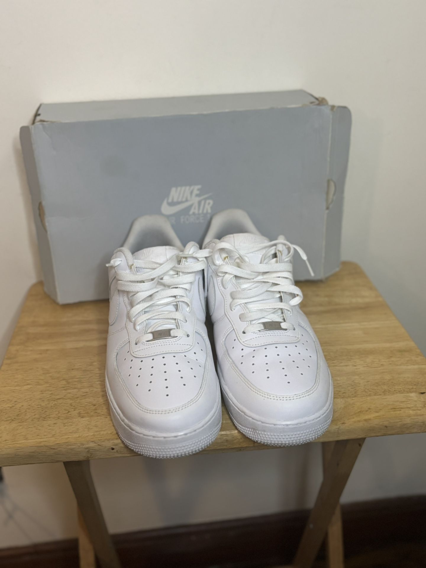 Nike Air Force 1 Low Triple White Size 13 – OG Box Included