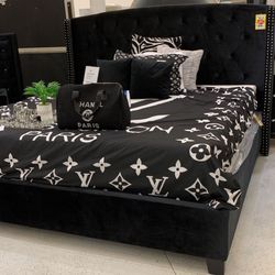 🙋‍♂️King Queen Bed Frame, 👉Furniture Sectional, Dining Table, Bunk Beds Avail 