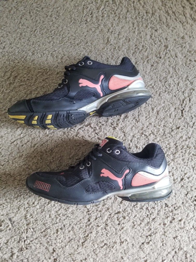 Black Puma Sneakers