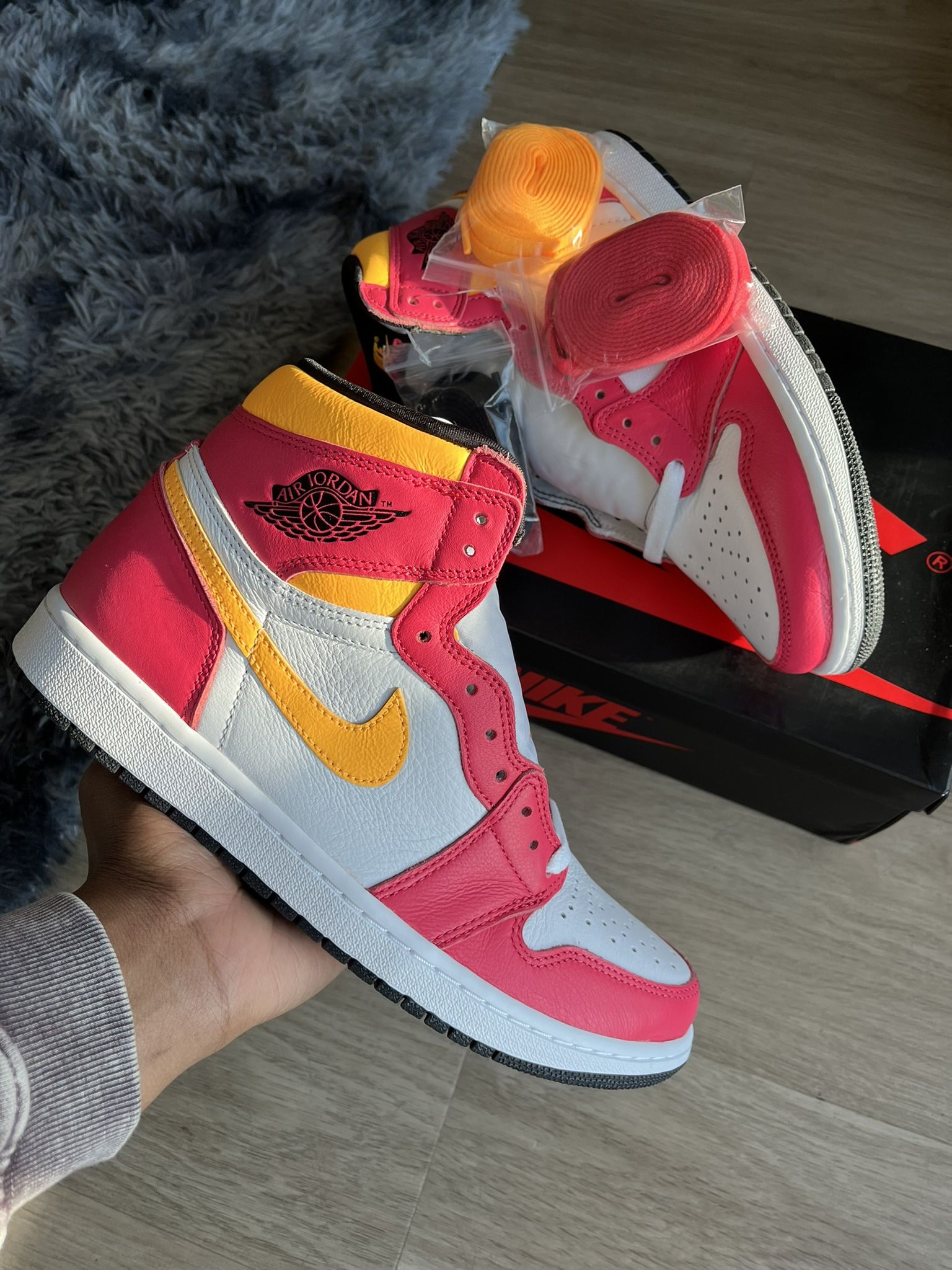 Laser Orange Jordan Light Fusion Red Resell Nike Air Jordan Retro