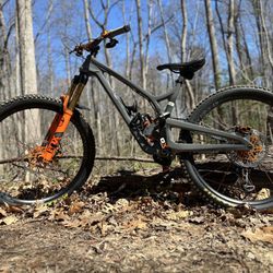 Evil Insurgent 27.5 Mountain Bike 