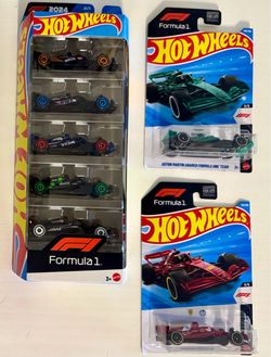 Hot Wheels Formula 1 F1 Lot – 5-Pack + Ferrari & Aston Martin – New