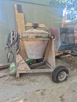Cement mixer