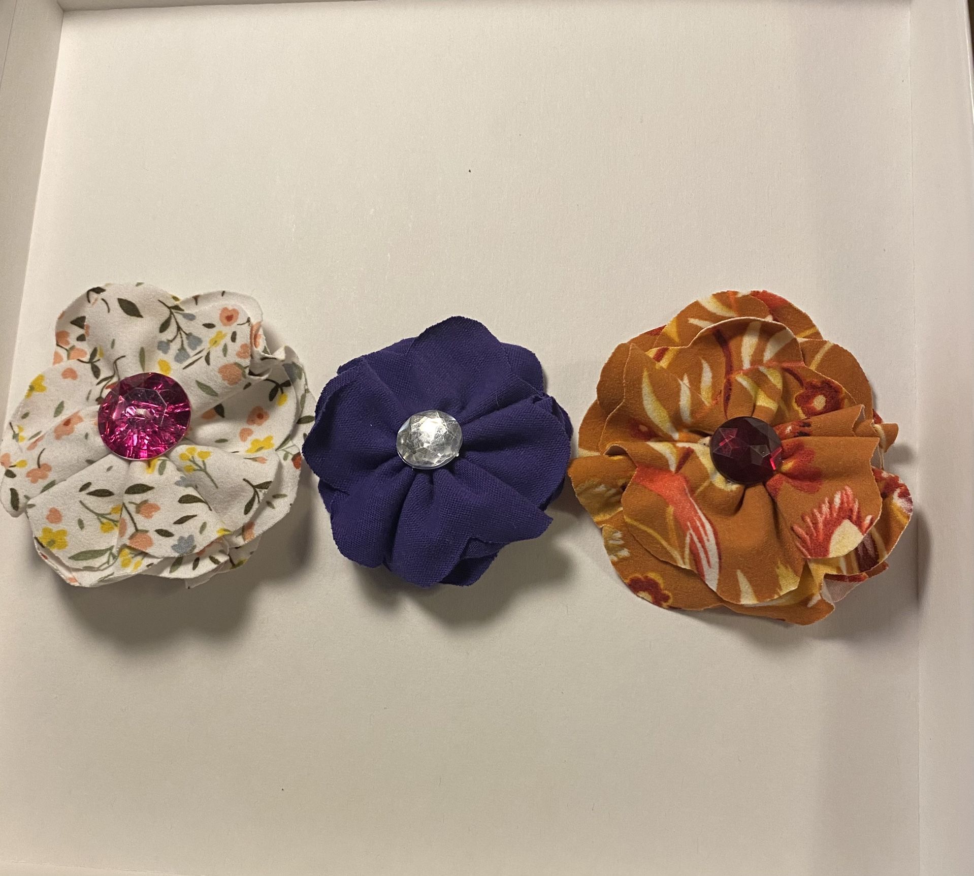 Girls Hair Clips Flower Shaped With Sparkle Gem Set Of 3