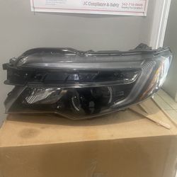 2016-2021 Honda Pilot Left Headlight 