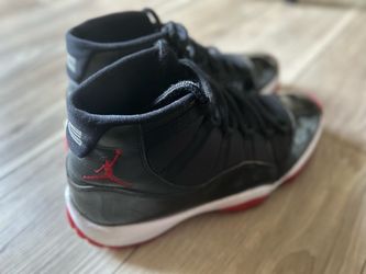 Jordans 11 Breds size 12 Mens