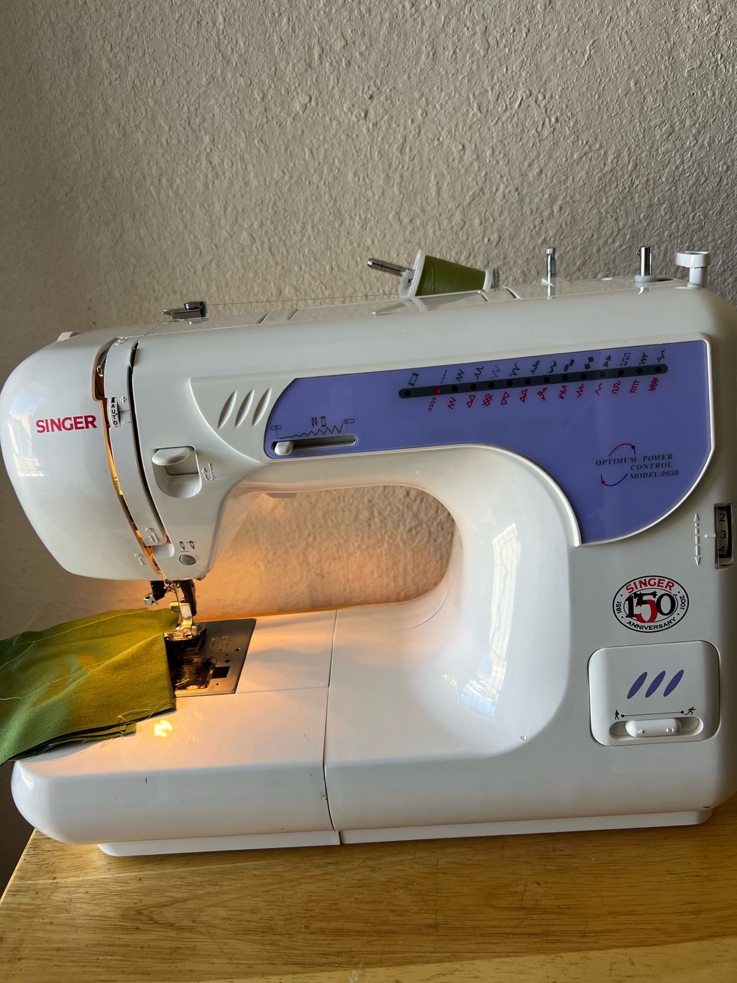Máquina Singer como nueva lista para empesar a coser