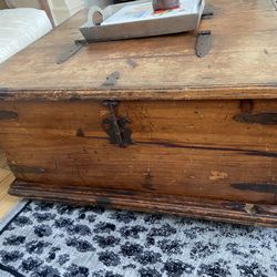Vintage Coffee Table Chest Storage Wood Brown Large 34x34x17 Inches 