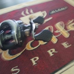 Lews Custom Xp Bait Caster Reel