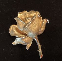 Crown Trifari Alfred Philippe Rose flower Brooch 1960