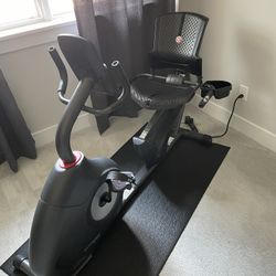 Schwinn recumbent Exercise Bike - Fitness 230