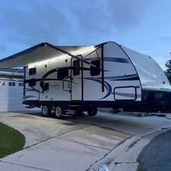 2017 Keystone Passport Grand Touring Travel Trailer