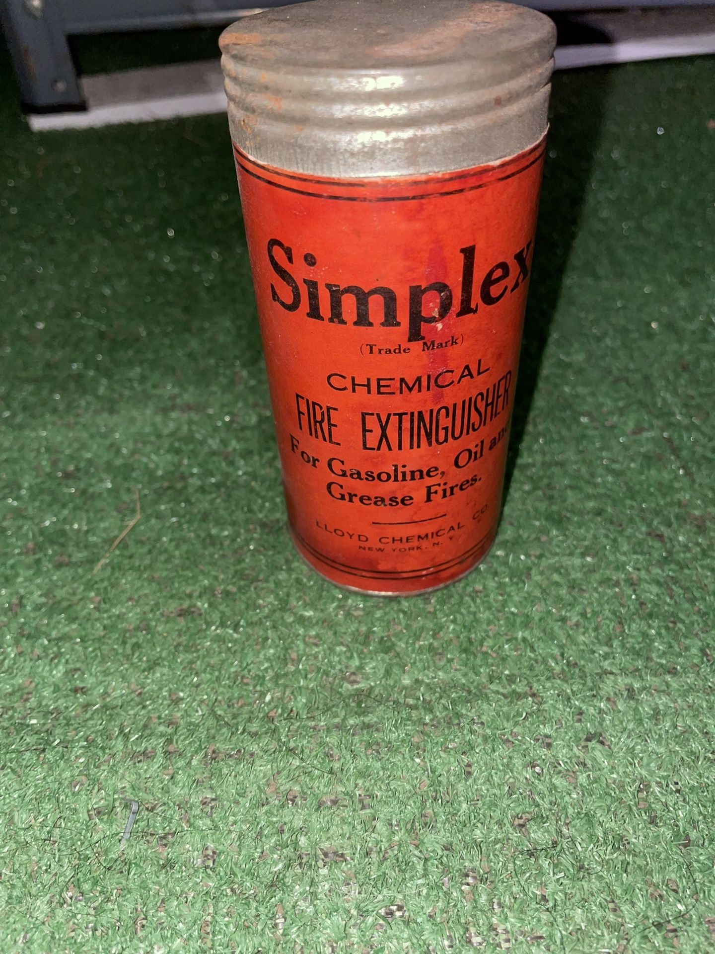 Simplex Chemical Fire Extinguisher Vintage New