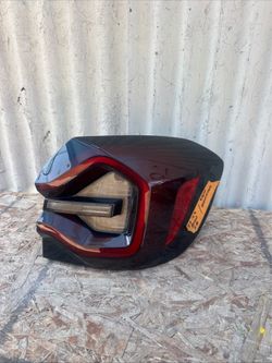 2022 - 2024 BMW X3 TAIL LIGHT Lamp PASSENGER SIDE LED OEM H(contact info removed)008