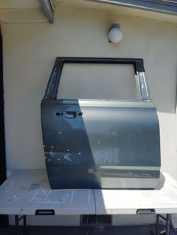 2021 2022 2023 2024 2025 YUKON XL REAR RIGHT DOOR