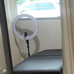 Massage Table 