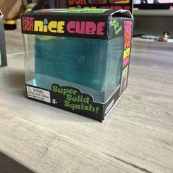 Needoh Nice Cube (aqua)