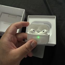 AirPod Pro 2s
