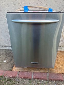 KitchenAid Stainless Steel Built-In Dishwasher