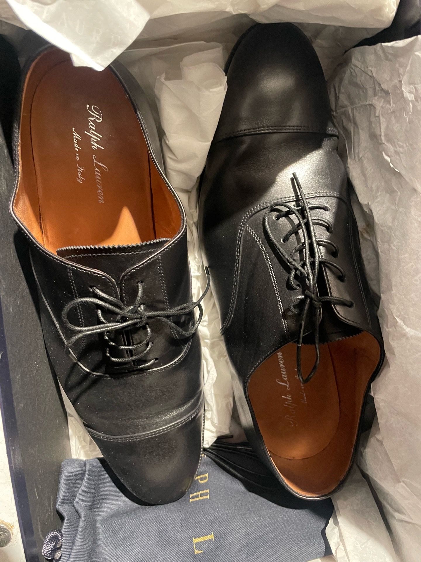 Polo dress shoes men size 8.5 only used once for a wedding