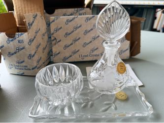 Vintage Princess House “Fantasia” 3-piece lead crystal vanity set, item #807 from 1987.