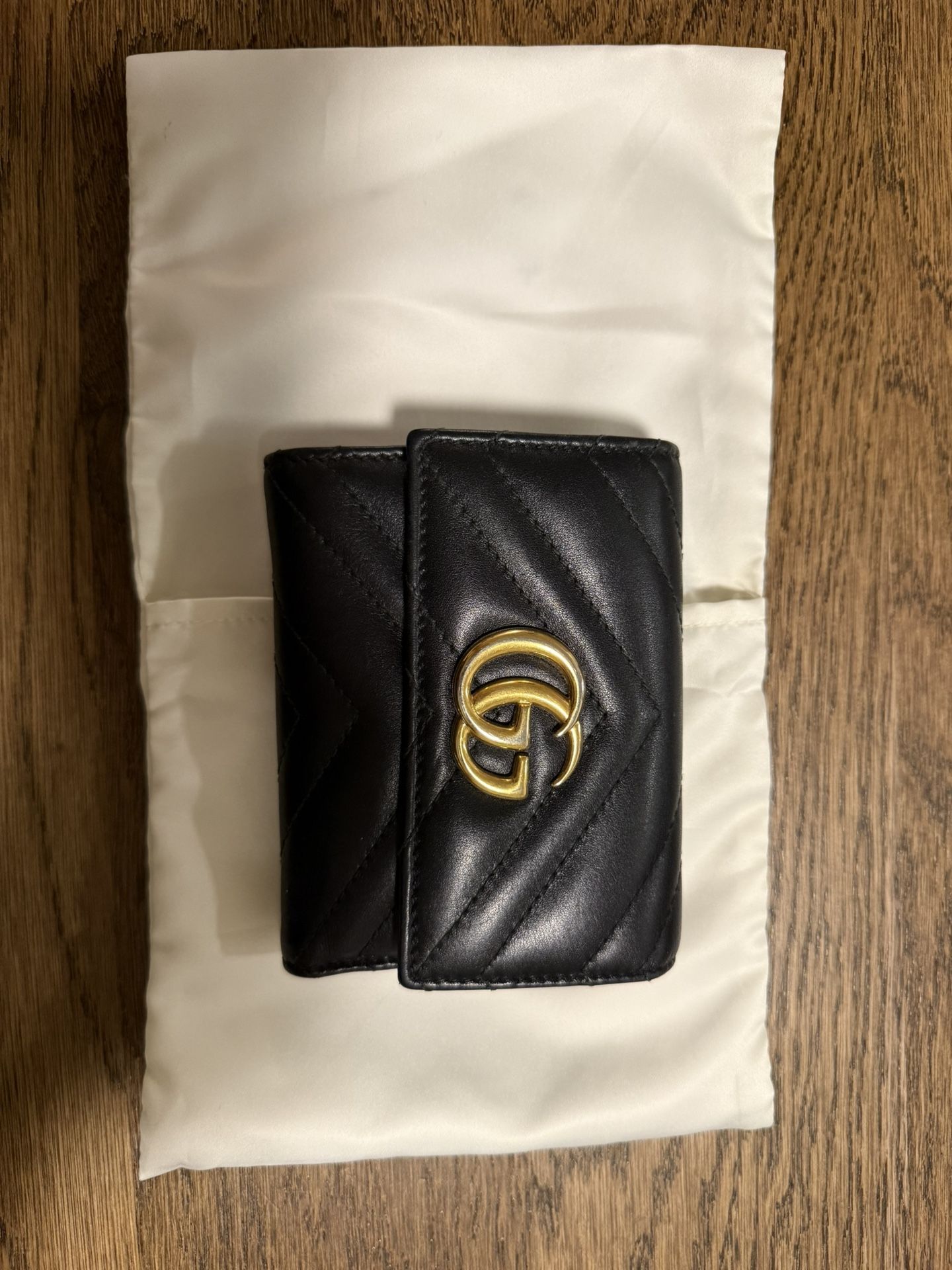 Gucci tri-fold Wallet GG Marmont Black Leather