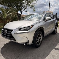 2017 LEXUS NX200t
