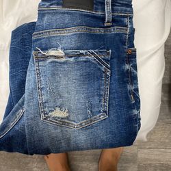 Buckle black Jeans/ Mom Jean 