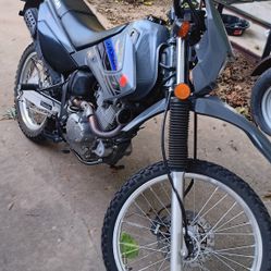 2020  Suzuki 200DR  $3200 O.B.O.
